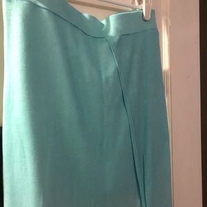 Super soft Slitted Skirt!